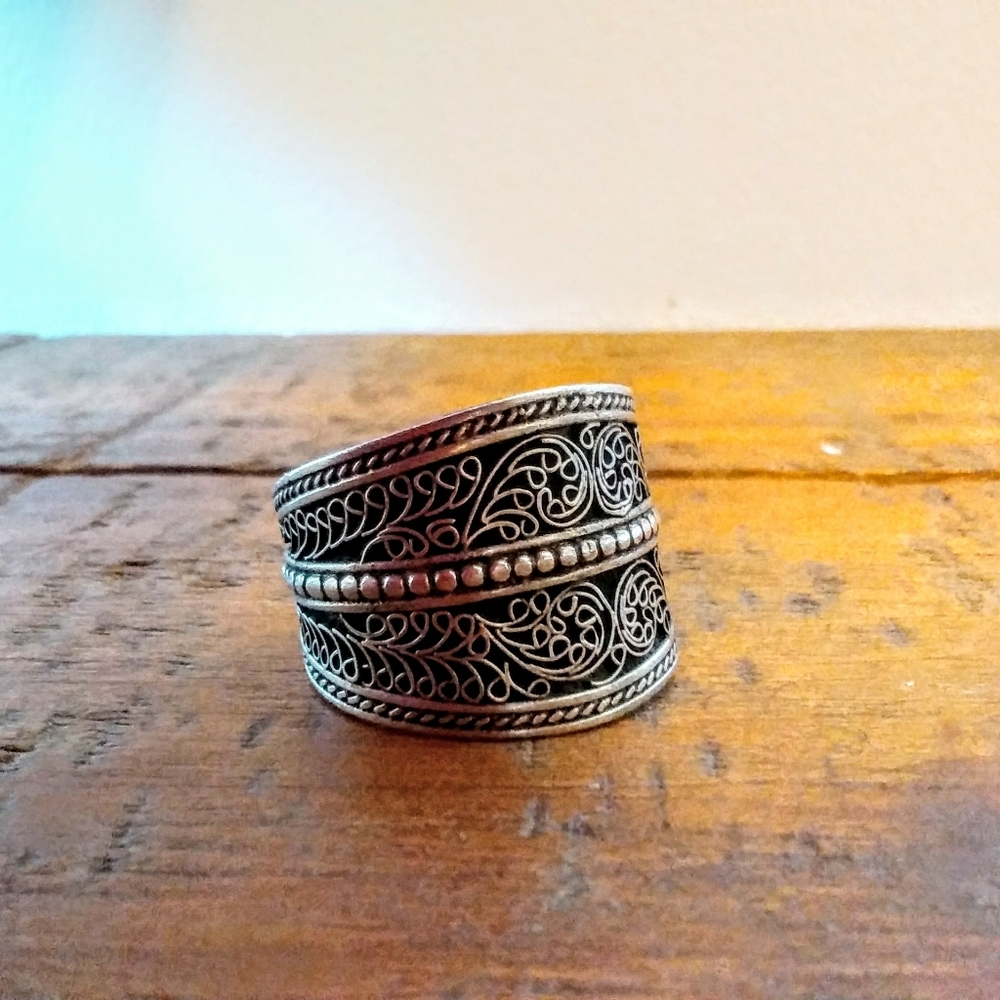 Adjustable Boho Silver Ring With Inlay Scrolls - image 1